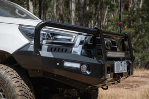 Toyota Hilux (2020-2023) Jungle 4x4 Commerical Bull Bar