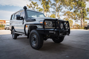 Toyota Landcruiser (2007-2023) 78 series  Troop Carrier Jungle 4x4 Commercial Side Rails
