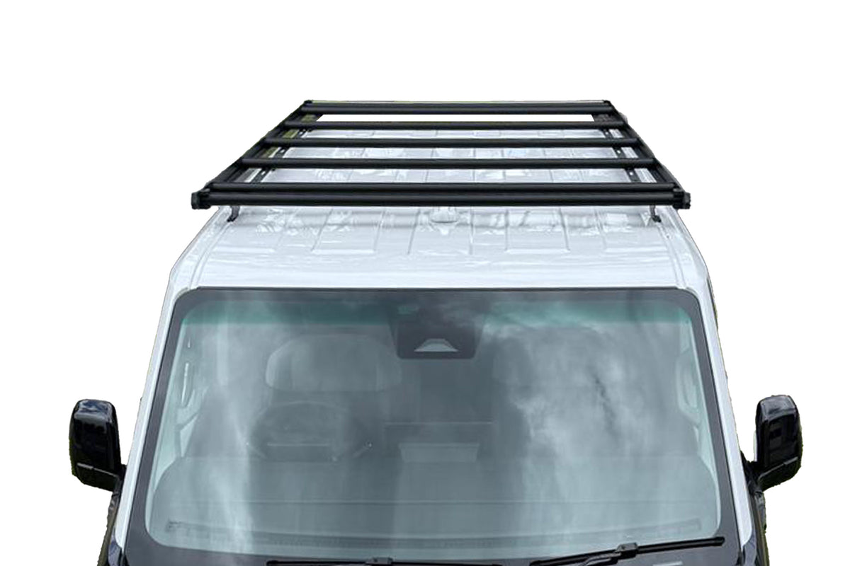 Farizon Supervan SWB L/Roof (2025 – Current) Trade Platform Wedgetail ...