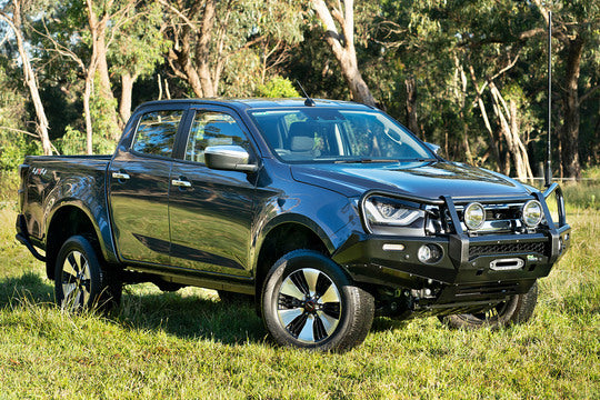 Isuzu D-Max (9/2019+) MY20 Deluxe Commercial Bull Bar  - BBCD074
