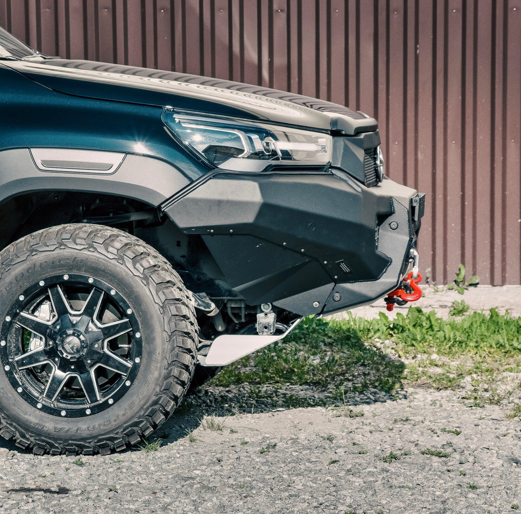 Bumper Toyota Hilux: Perisai Depan yang Lebih dari Sekadar Pelindung